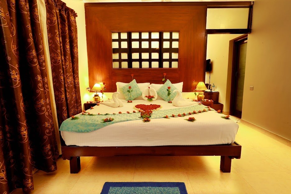 Triveny river palace 1000166365