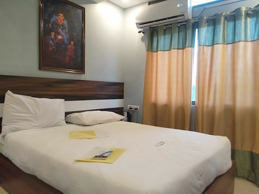 Phouoibee Hotel Manipur oppo 2